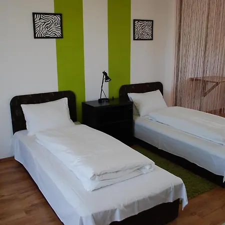 דירה Szentmihalyi 22 Apartman בודפשט