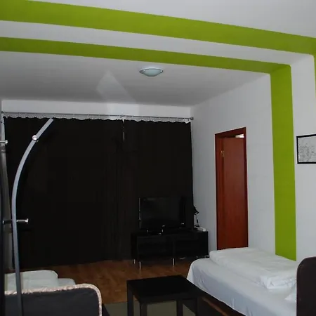 Szentmihalyi 22 Apartman *