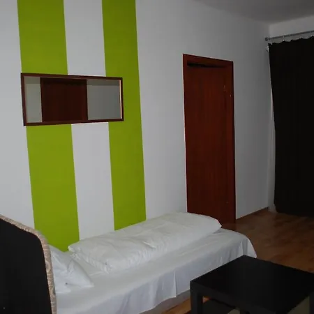 Szentmihalyi 22 Apartman